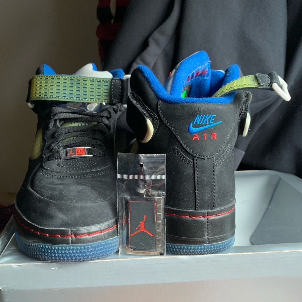 AJ5 Jumpman Size 8 Shoes